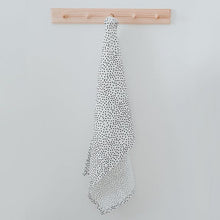 Load image into Gallery viewer, Black and white spot linen tea towels