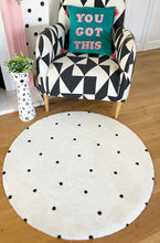 Load image into Gallery viewer, black and white spot round washable rug