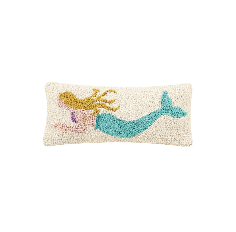 Wool hook mermaid cushion