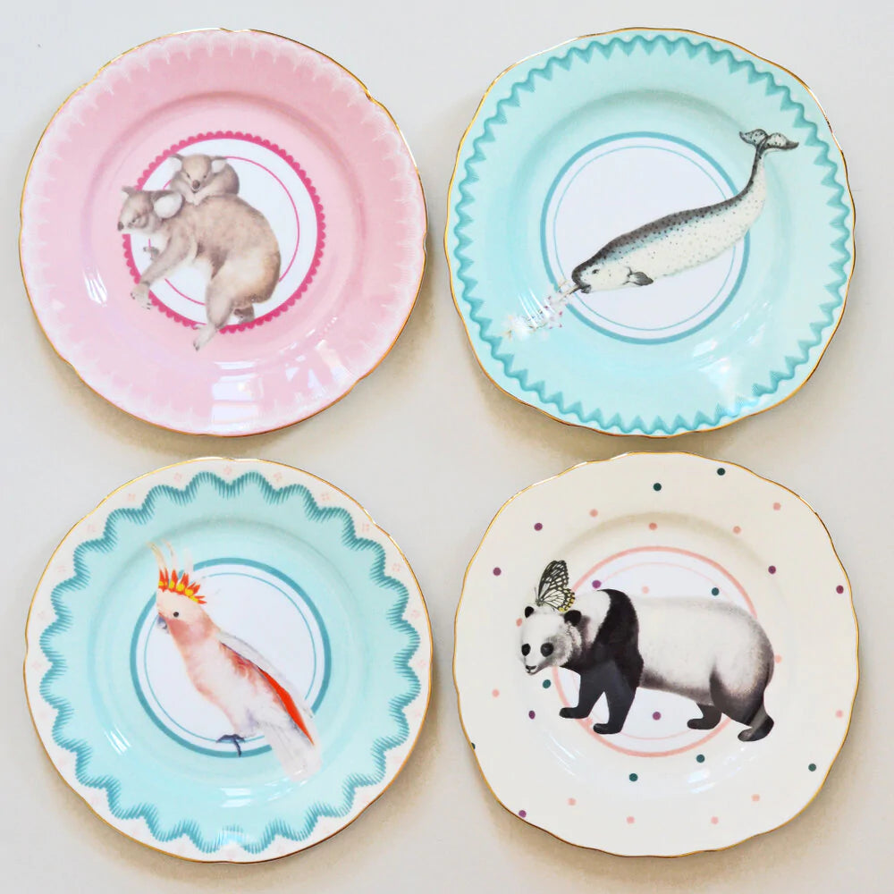 Animal cake plate set by Yvonne Ellen